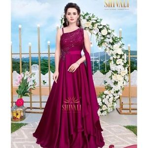 Meet your Posher, Poonam